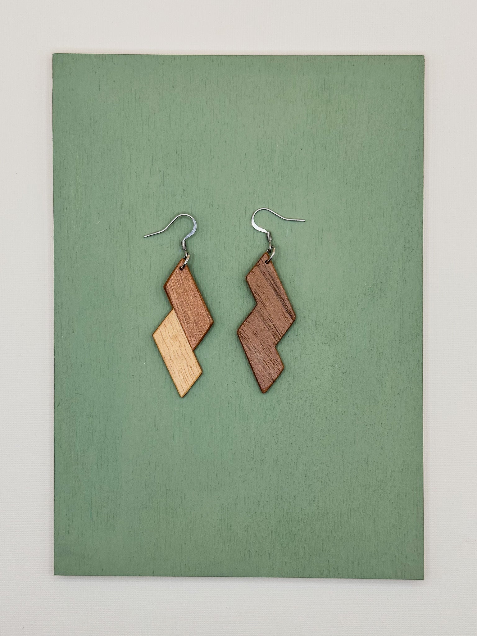 Cascades - Two-Tone