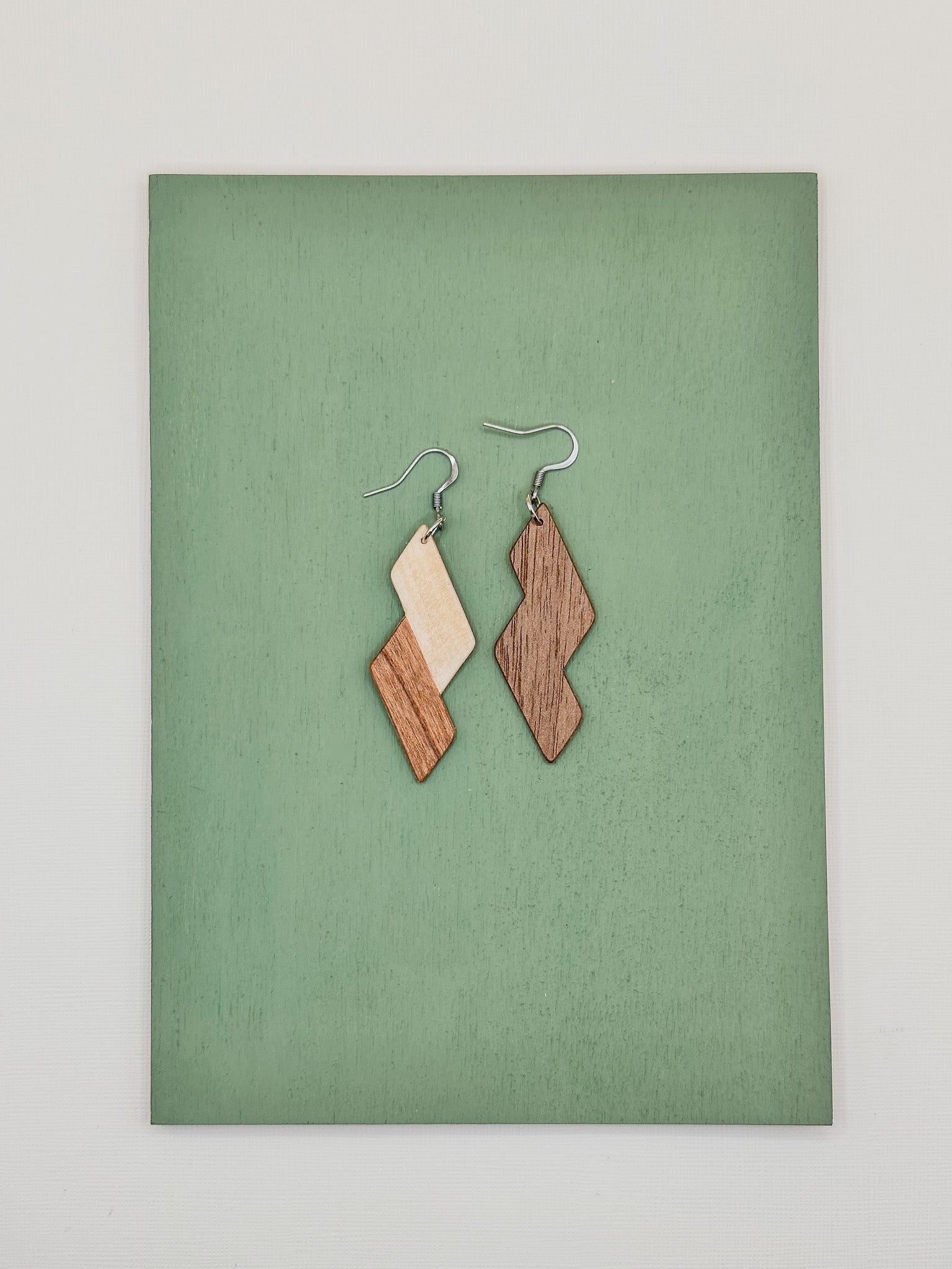 Cascades - Cherry And Maple